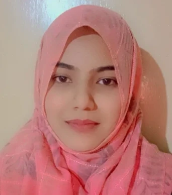 باحجاب لڑکی بشریٰ متین نے کیا کمال، 16 گولڈ میڈل جیت کریونیورسٹی میں بنایا نیا ریکارڈ