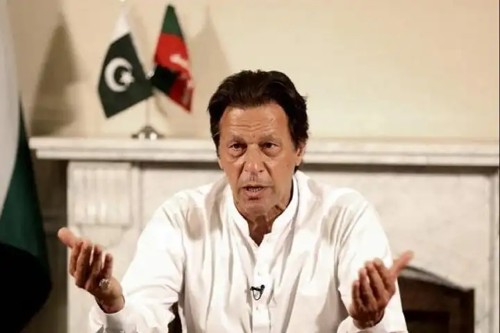 عمران خان نے حقانی نیٹ ورک کی حمایت، امریکہ کے حوالے سے پاکستانی وزیر اعظم نے کیا کہا؟
