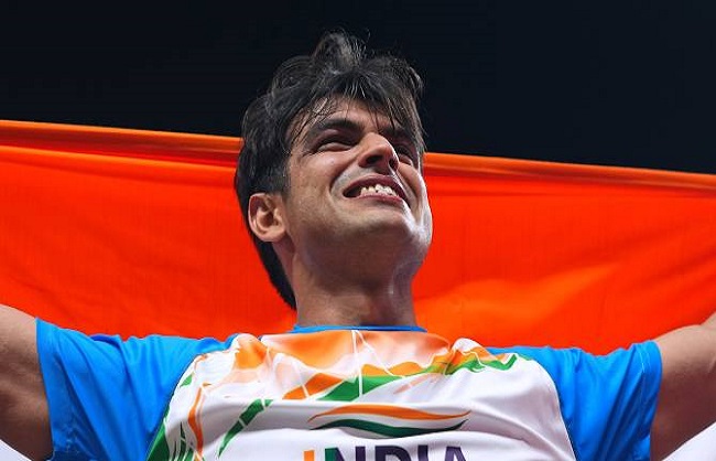 صدی سے بھی اوپر کا انتظار ختم، نیرج چوپڑا نے ایتھلیٹکس میں ہندوستان کو پہلا اولمپک میڈل دلایا