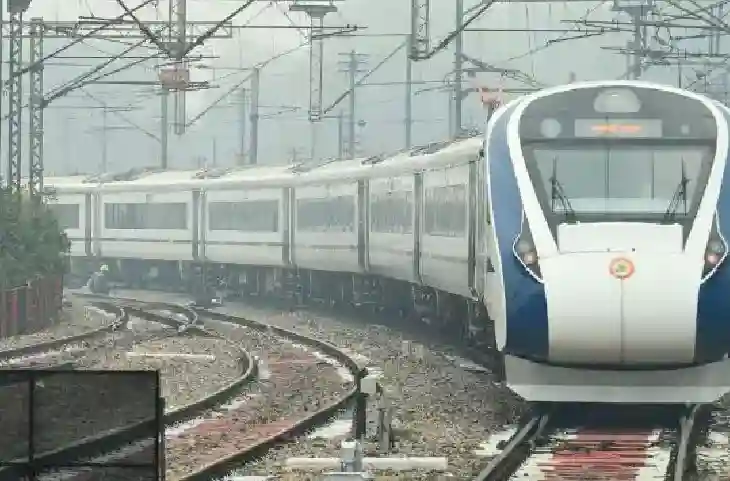 دہلی سے پٹنہ کا سفر صرف 4 گھنٹے میں، وندے بھارت کو بلٹ ٹرین میں تبدیل کیا جا رہا ہے