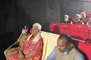 تینتیس سال کے بعد جنوبی کشمیر میں دو ملٹی پرپز سنیما ہالوں کا افتتاح
