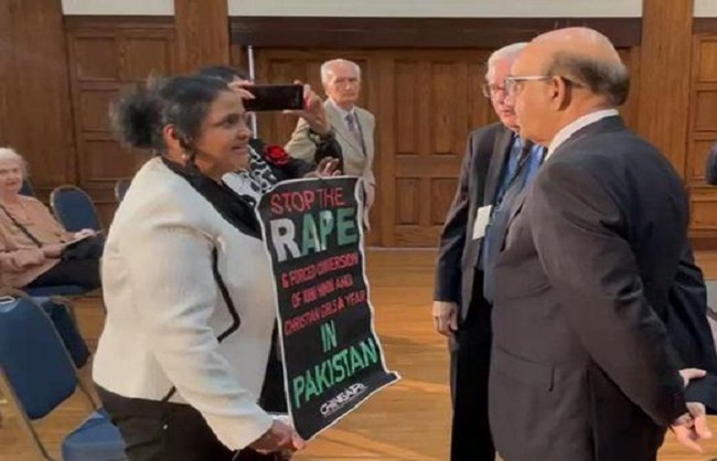 سندھ میں ہندو لڑکی سے زیادتی کے سوال پر امریکا میں پاکستانی سفیر لاجواب