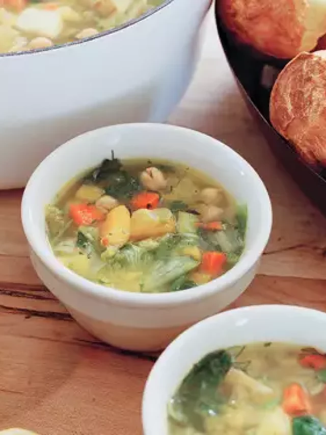 یہ پانچ سوپ سردیوں میں رکھیں گے آپ کی صحت کا خیال