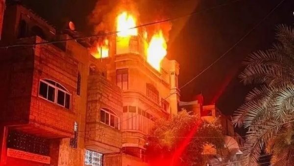 غزہ میں آتشزدگی،9 بچوں سمیت کم از کم 21 جاں بحق