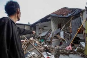 انڈونیشیا میں زلزلے سے ماتم، مرنے والوں کی تعداد 162، 700 زخمی