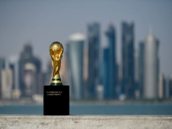 قطر فیفا ورلڈ کپ سے 6.5 بلین امریکی ڈالر کی آمدنی کا تخمینہ،کیا سوچتے ہیں آپ؟