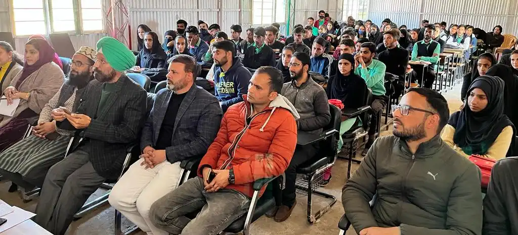 کوٹرنکہ ڈگری کالج میں عالمی یوم عربی کی مناسبت سے ایک روزہ سیمینار کا انعقاد