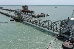بھارت کا پہلا عمودی لفٹ سمندری پل رامیشورم میں جلد مکمل ہوگا