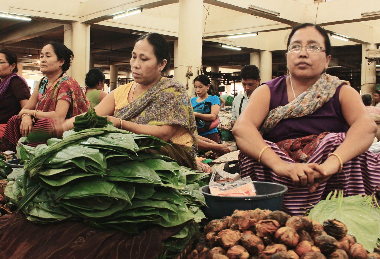 منی کی آئیما کیتھل: خواتین پر مبنی ایشیا کی سب سے بڑی مارکیٹ