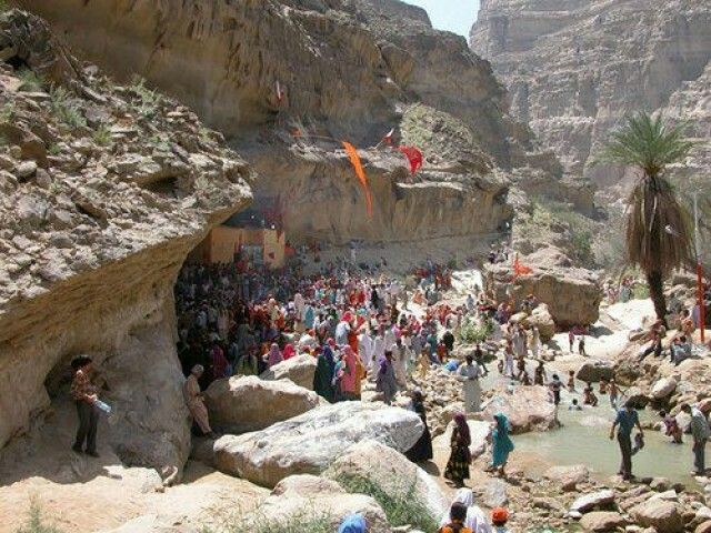 پاکستانی سینیٹر نے بلوچستان میں ہنگلاج ماتا مندر کا معاملہ اٹھایا