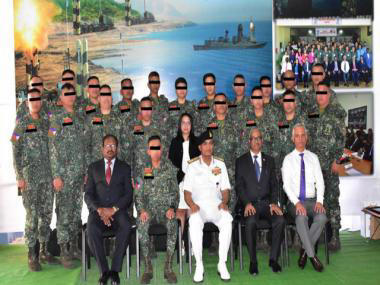 ہندوستانی بحریہ نے فلپائن کے فوجیوں کو  براہموس میزائل چلانے کی تربیت دی