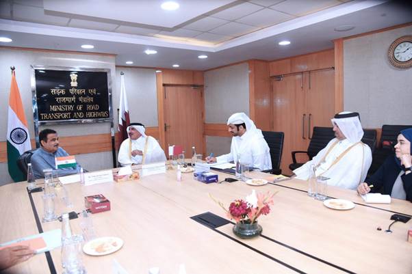 جناب نتن گڈکری نے قطر کے وزیر ٹرانسپورٹ جناب جاسم بن سیف السولیتی سے ملاقات کی