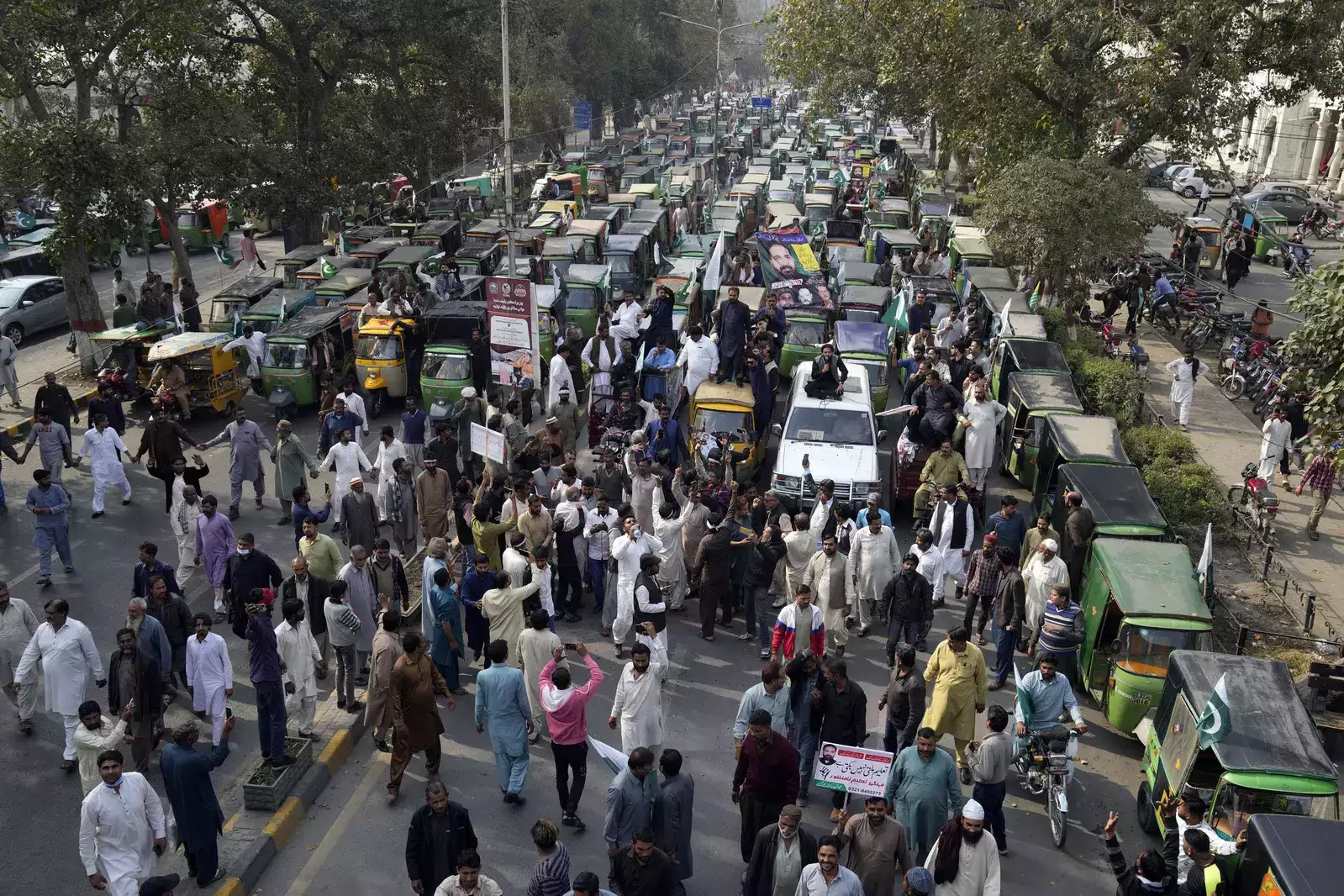  پاکستان کی موجودہ صورت حال گزشتہ 2 دہائیوں میں سب سے  زیادہ سنگین