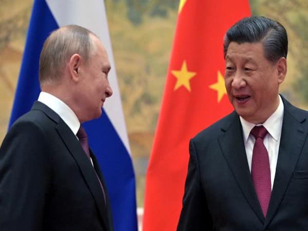 چین عالمی سیاست کونئی شکل دینے کے لیےروس کی جنگ کومسلح کرسکتا ہے:رپورٹ
