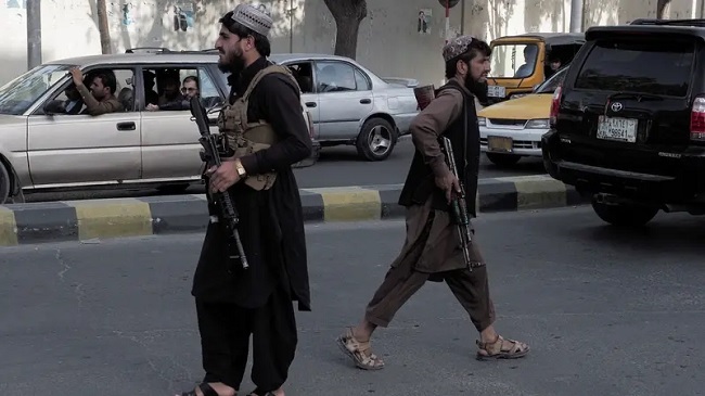 حکومت سے اختلاف کرنے والوں قتل کی دھمکی،طالبان کمانڈر کے بیان میں عوام میں غم وغصہ