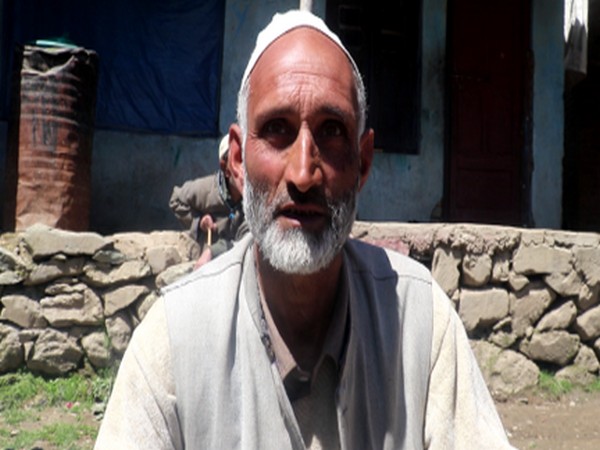 جموں و کشمیر: علی محمد کے لکڑی  کے منفرد برتنوں کی مانگ میں اضافہ