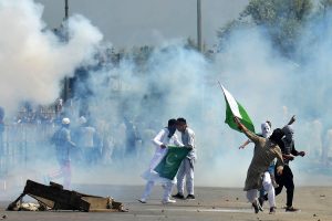 پاک مقبوضہ کشمیر میں تاریک عید اور جموں و کشمیر میں تہوار کا جشن