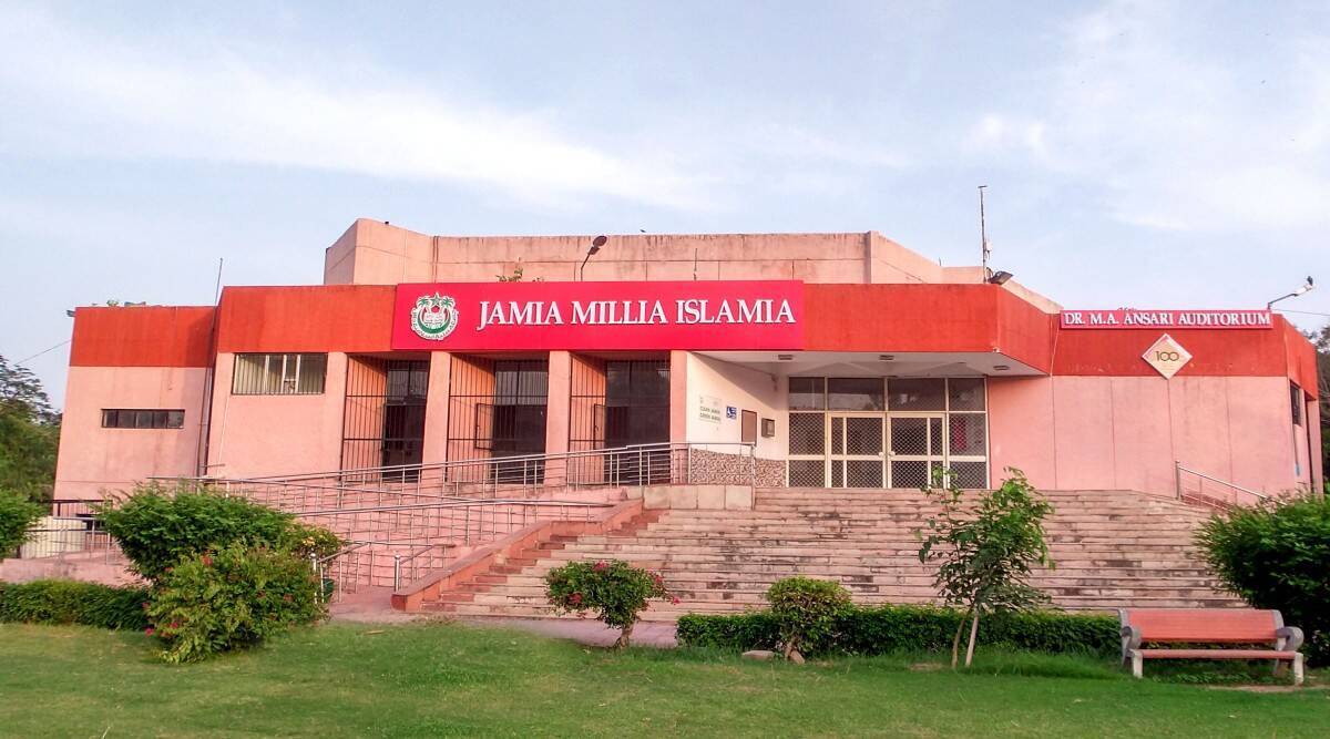 جامعہ ملیہ اسلامیہ کی ٹیم نے جیتا دلی یونیورسٹی کا قومی مباحثہ مقابلہ دوہزار تئیس