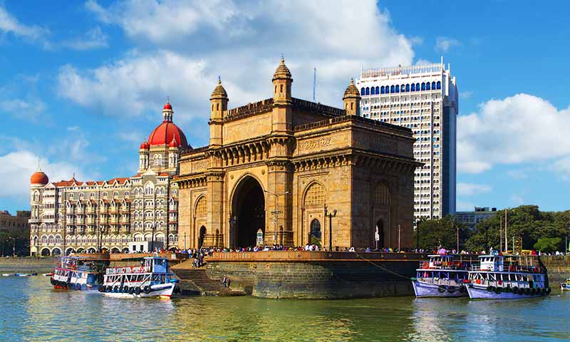 من کی بات : ممبئی کا مشہور گیٹ وے آف انڈیا سج گیا
