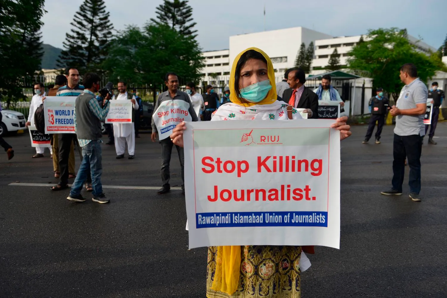 اسلام آباد صحافت کے لیے کیوں بنتا جا رہا ہے سب سے خطرناک جگہ؟