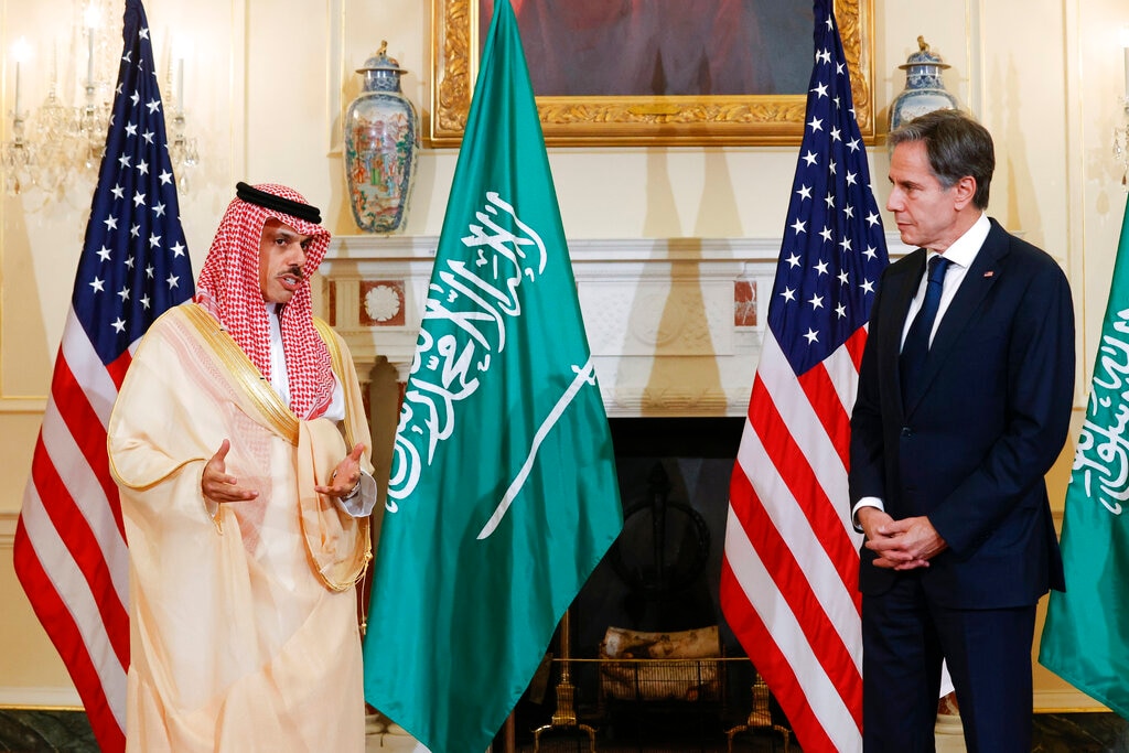 سعودی عرب خطے میں ہمارا سب سے اہم شراکت دار، امریکہ کے اس بیان کو آپ کیسے دیکھتے ہیں؟
