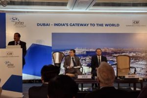 متحدہ عرب امارات  نے آزاد زون میں شامل ہونے کے لیےہندوستانی کاروباروں کو راغب کیا