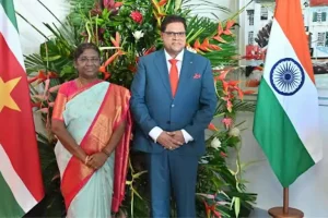 بھارت سورینام کی سماجی و اقتصادی ترقی میں شراکت کے لیے تیار: صدر مرمو