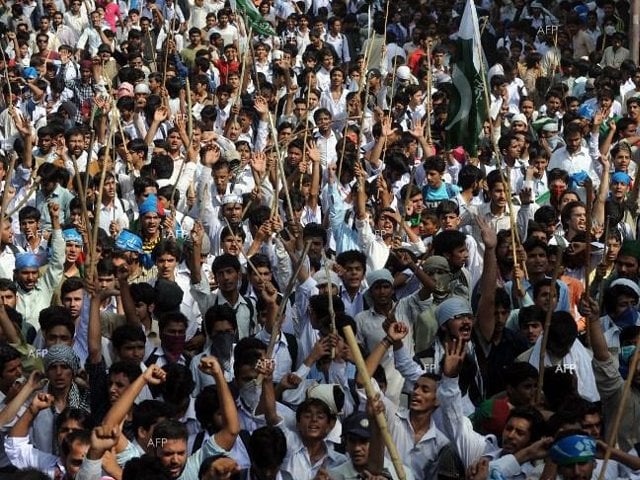 پاکستان: سندھ میں تعلیم یافتہ نوجوانوں کی بڑی تعداد بے روزگاری کا شکار