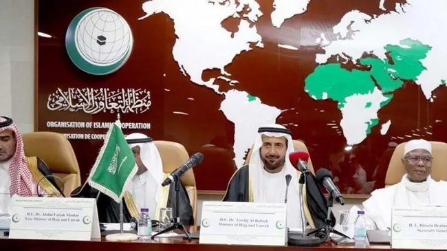 سعودی عرب عازمین حج کی خدمات کے لیے تمام وسائل کو بروئے کار لائے گا: وزیر حج