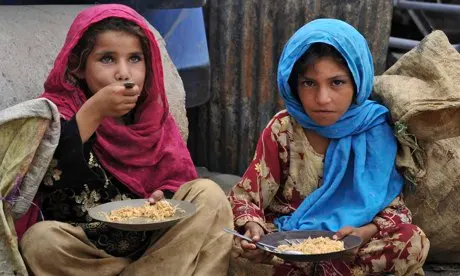 افغانستان میں غربت، خوراک کی کمی کے باعث بچے غذائی قلت کا شکار