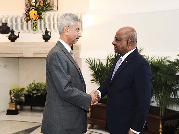 وزیر خارجہ جے شنکر نے مالدیپ کے اپنے ہم منصب عبداللہ شاہد سے ملاقات