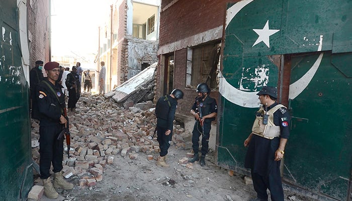 پاکستان: خیبرپختونخوا  48 گھنٹوں میں 4 دہشت گرد حملوں سے لرز اٹھا