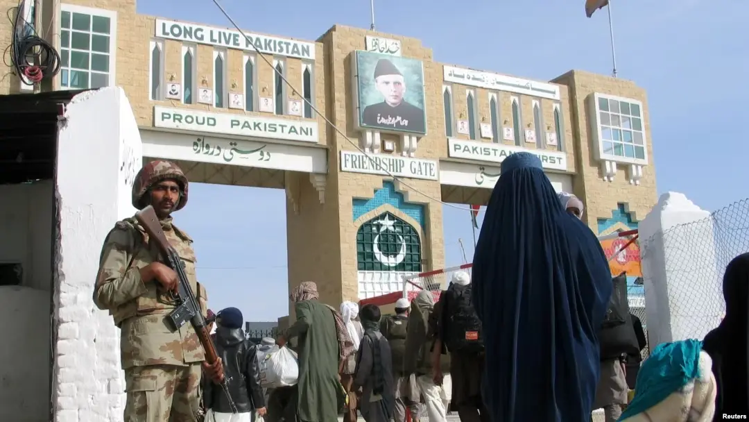 پاکستان کی انتقامی کارروائیوں نے افغان سرحدی علاقوں کو سیکورٹی کے بحران میں کیسے دھکیل دیا ؟