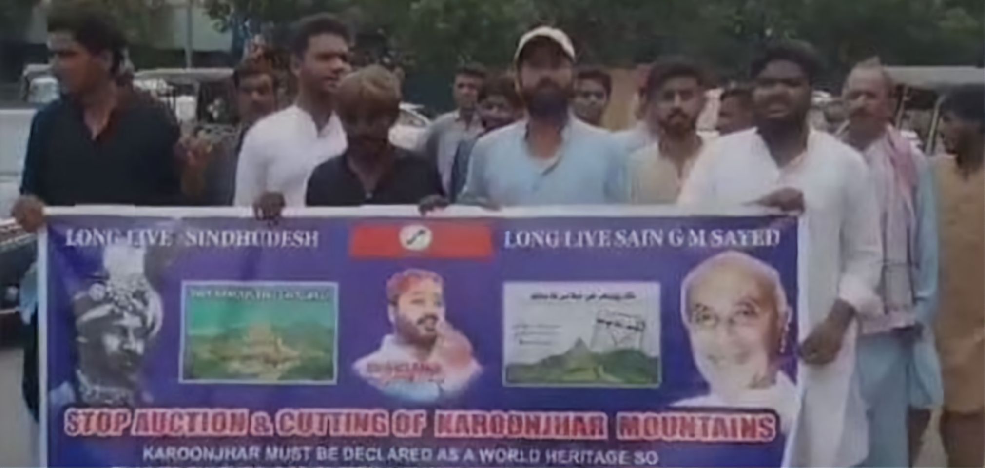 پاکستان میں جبری تبدیلی کے خلاف سندھ کے مختلف شہروں میں احتجاجی ریلیاں نکالی گئیں